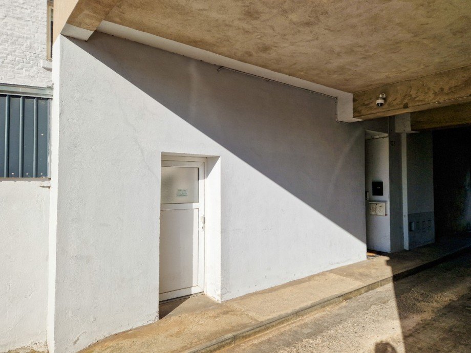 zweiter Eingang zum Zweifamilienhaus D�ren