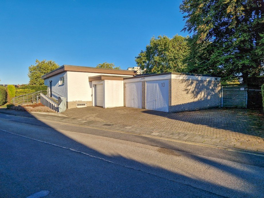 3 Garagen Einfamilienhaus D�ren