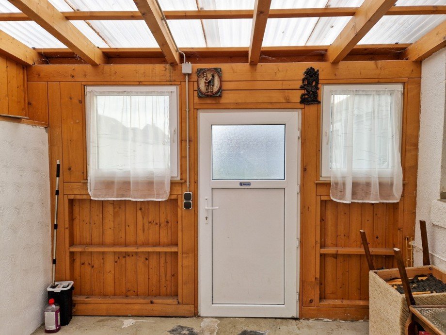 Ausgang zum Garten Mehrfamilienhaus D�ren