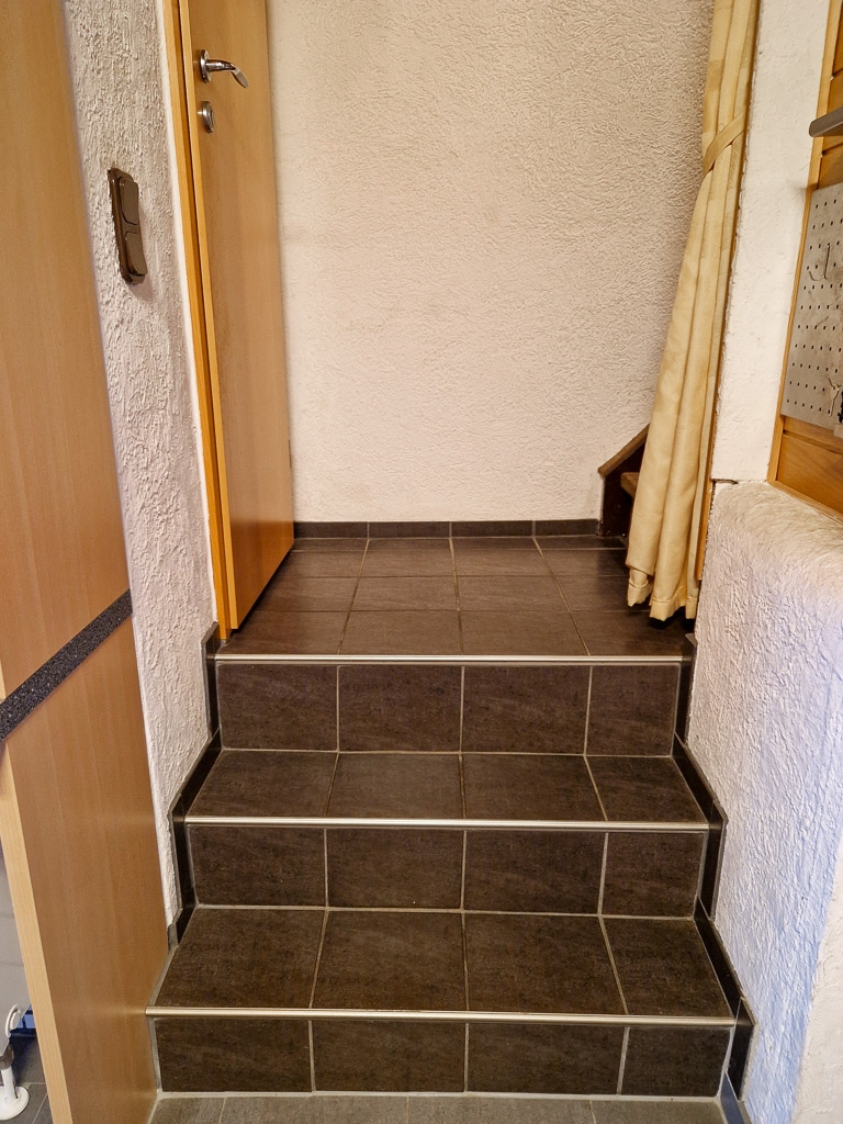 Treppe zum Reiheneckhaus D�ren