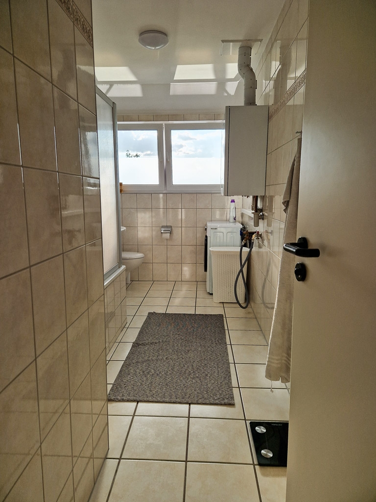Badezimmer Mehrfamilienhaus N�rvenich