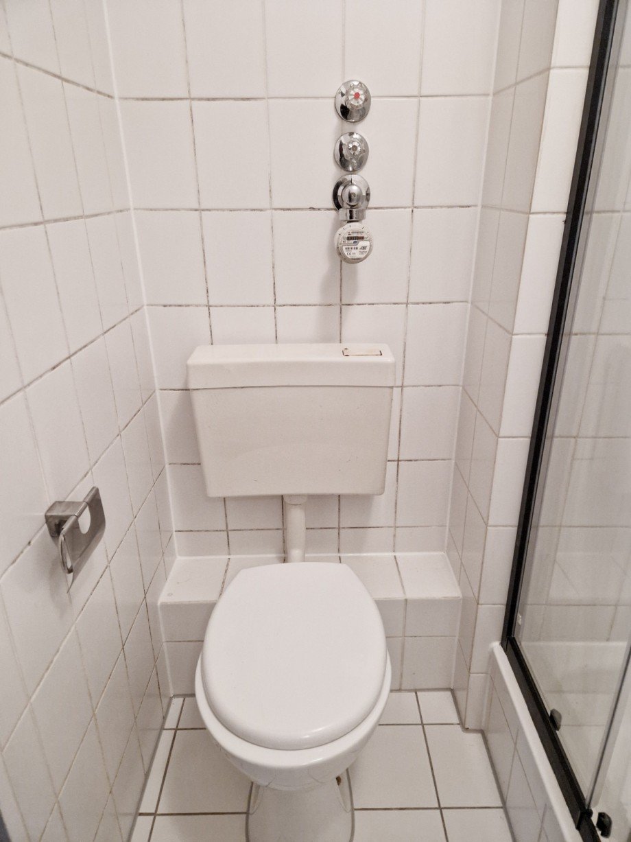Toilette Erdgeschosswohnung Langerwehe