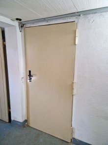 T�r zum Kreuzau Obermaubach, ruhige Lage, freistehendes Einfamilienhaus mit gro�em Garten, Keller und Garage