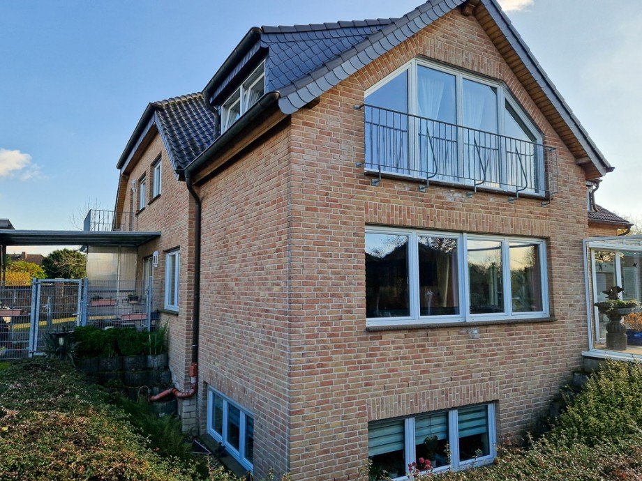 R�ckseite zum Garten Mehrfamilienhaus N�rvenich