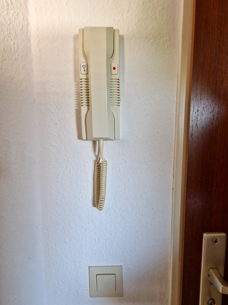 T�r�ffner mit Sprechanlage Etagenwohnung Langerwehe